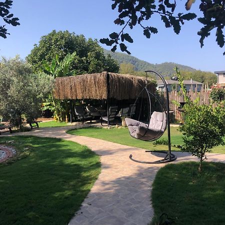 Tiny House Kayakoey Kumquat Hotel Exterior photo